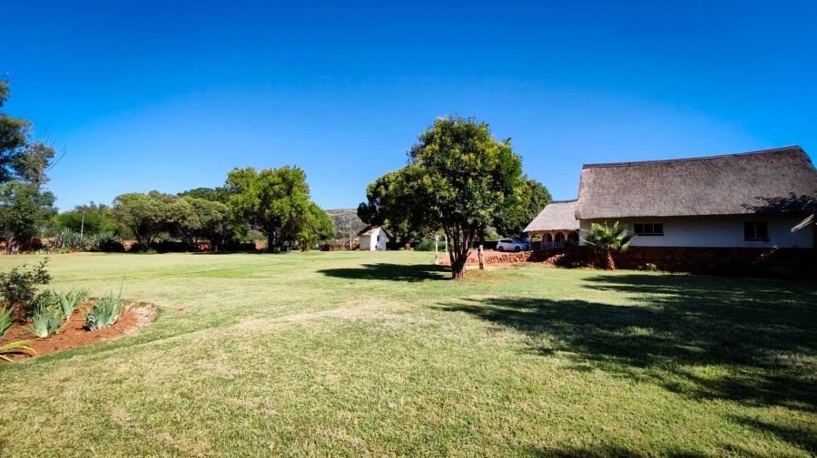 6 Bedroom Property for Sale in Hartbeespoort North West